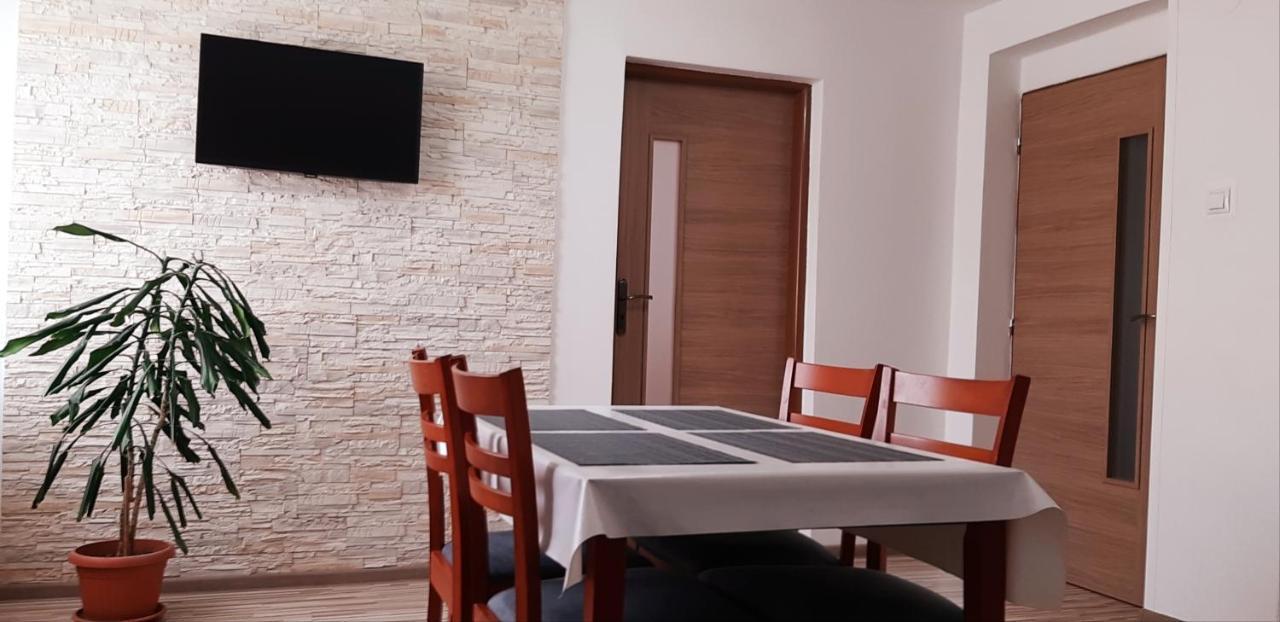 Apartmany Lucky 30 Exterior foto